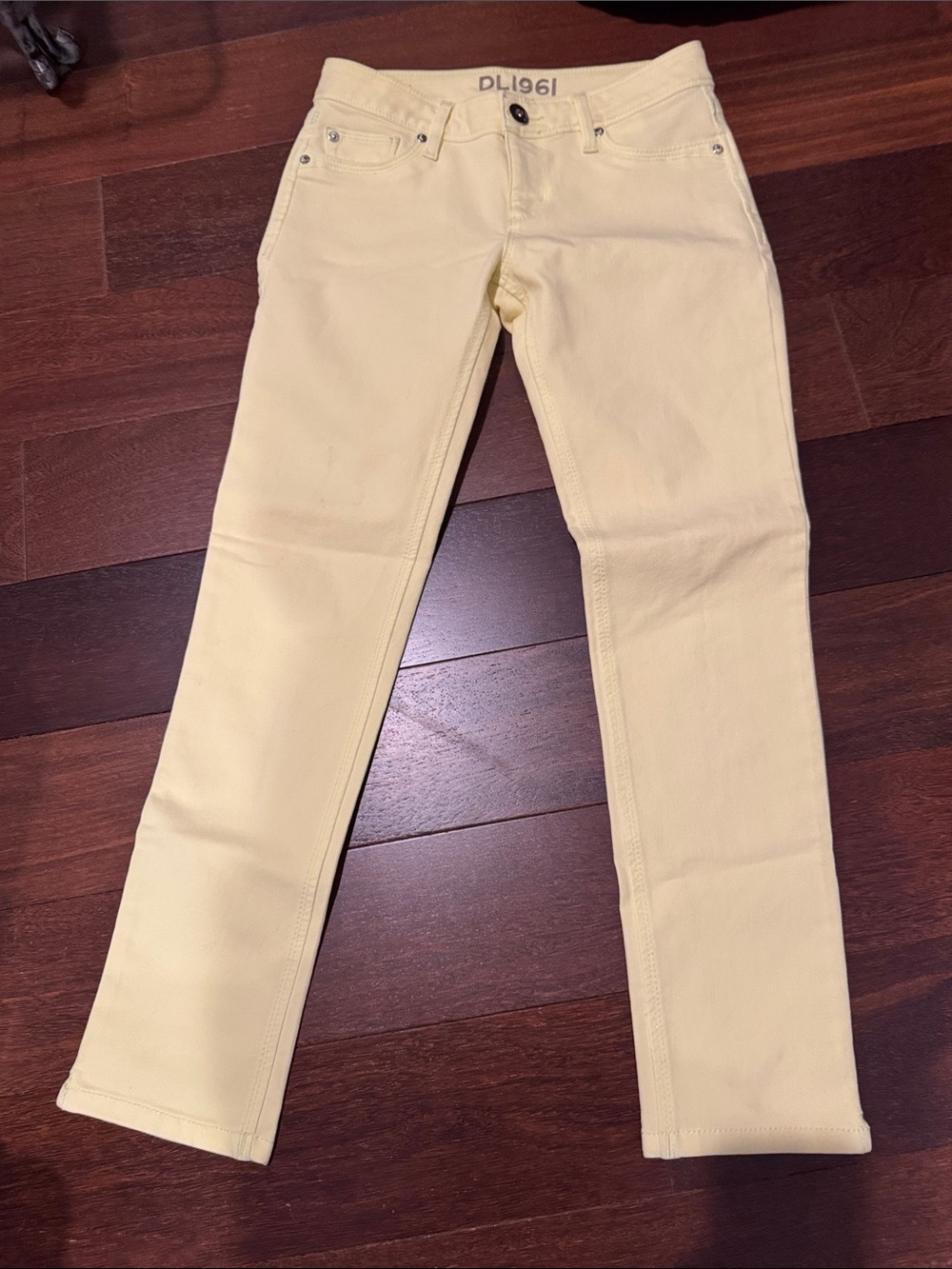 DL1961 Premium Denim Angel Mid Rise Skinny Ankle Jeans in Meringue
